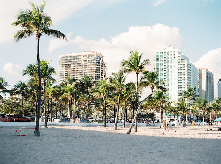 How Miami’s Climate Affects Your Airbnb Cleaning Routine