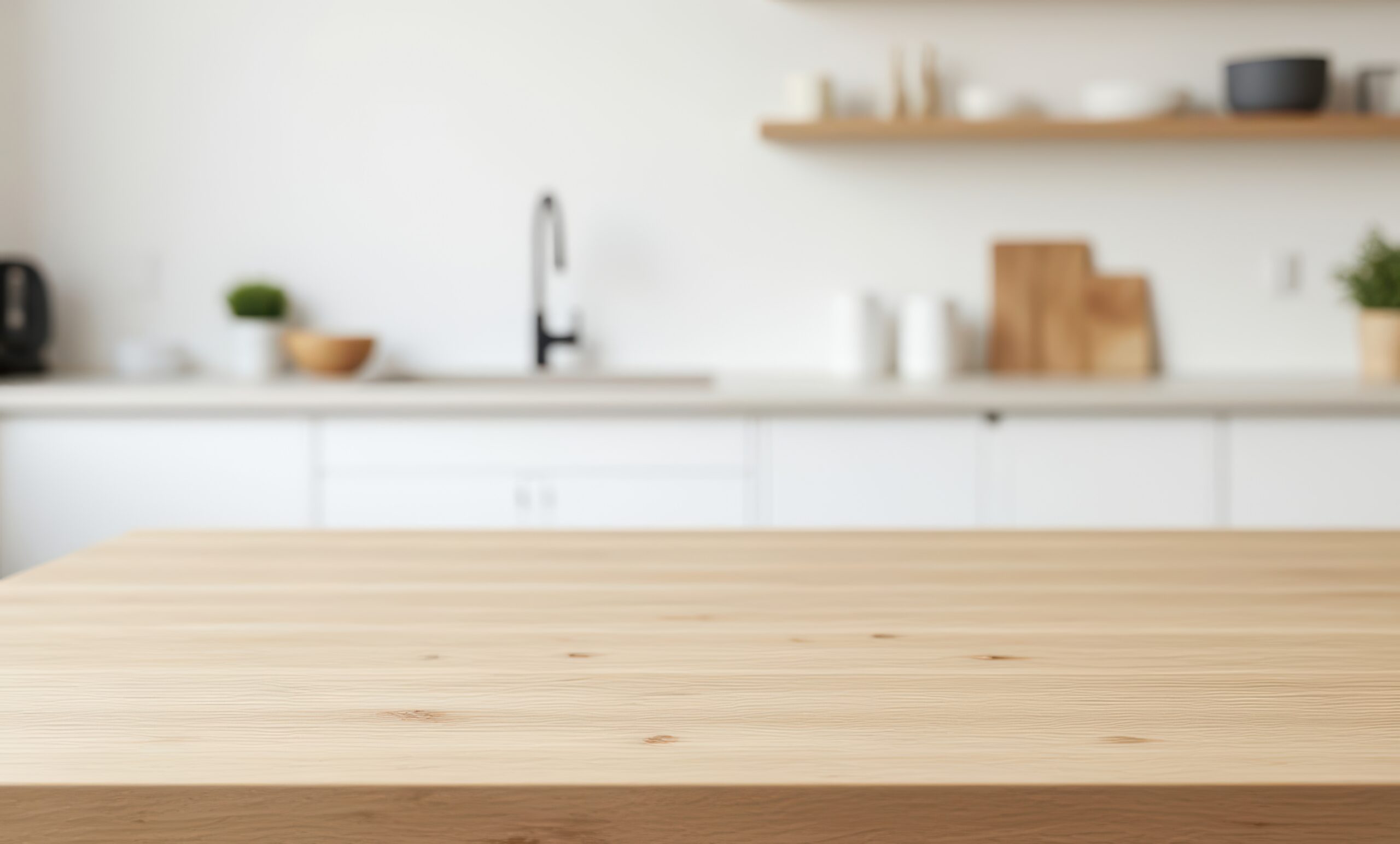 Can Professional Cleaners Help Improve Miami Airbnb Guest Reviews?